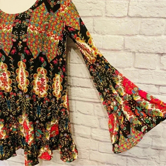 Show Me Your MuMu Merry Marigold
Margot Floral Tunic Dress Size Small - Picture 3 of 11